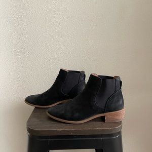 CASLON Black Ankle Boots